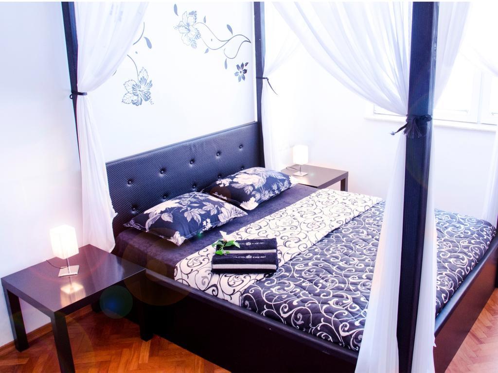 Hostel Kalonis สโกเปีย ภายนอก รูปภาพ